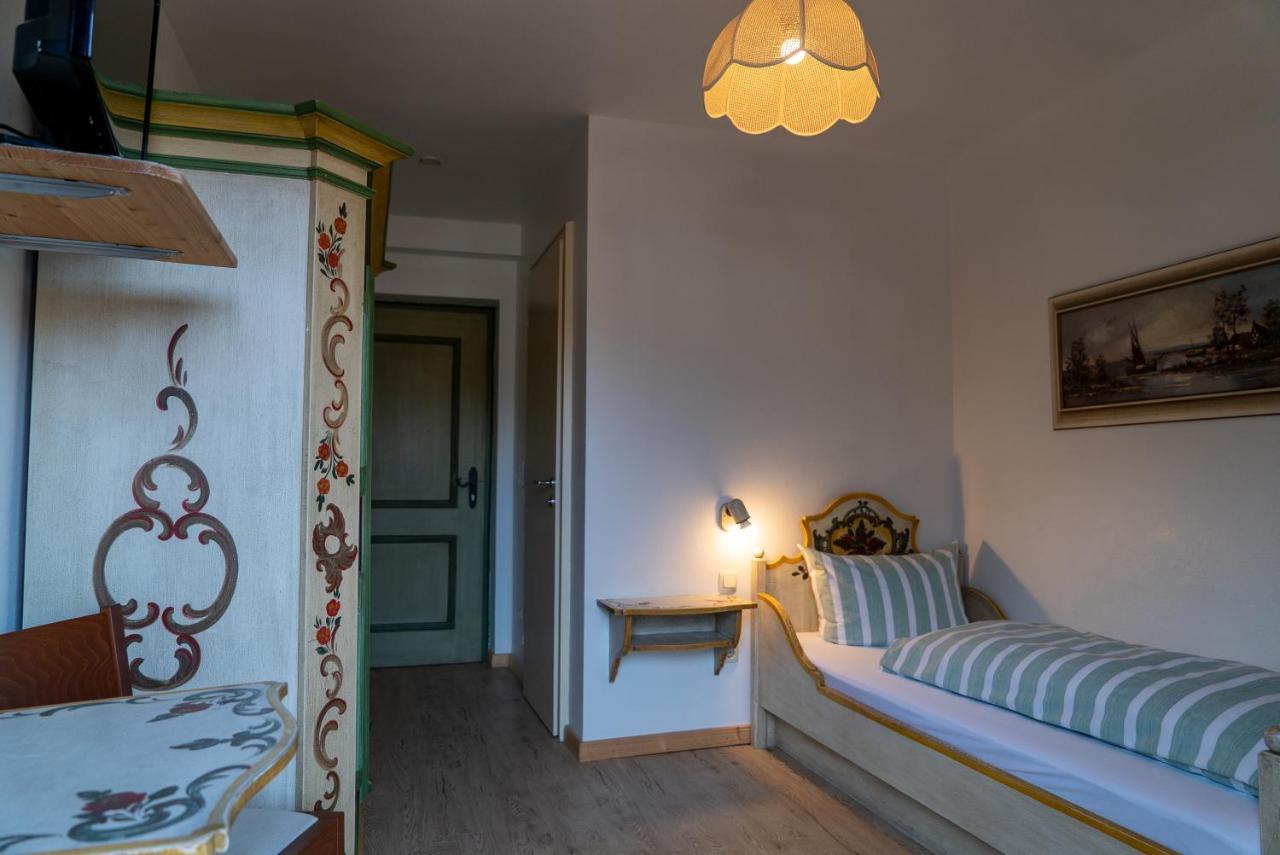Hotel Bavaria Inzell Ruang foto