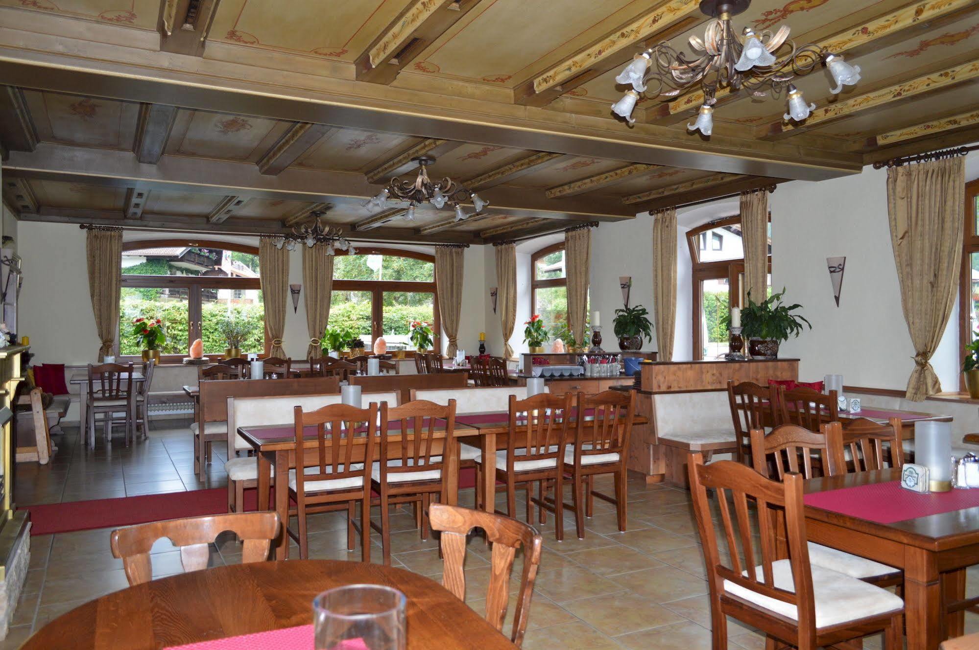 Hotel Bavaria Inzell Bagian luar foto