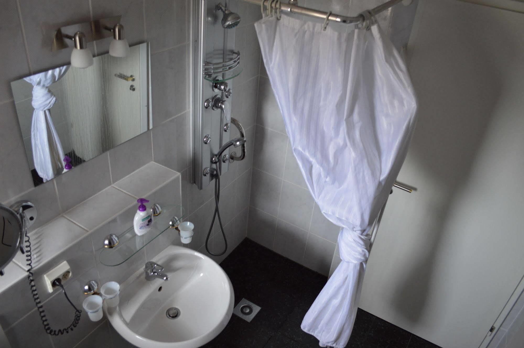 Hotel Bavaria Inzell Bagian luar foto